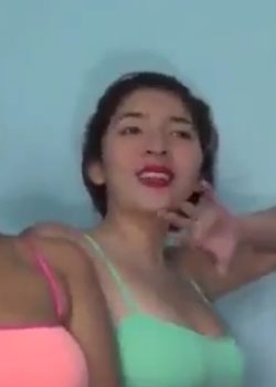Las dos buscaban una pija 2