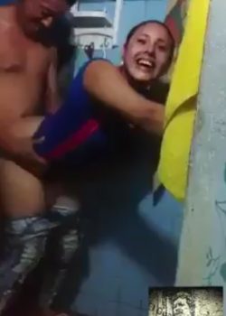 La fiesta la pone más putita 6