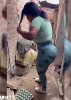 La vecina se deja meter mano 6