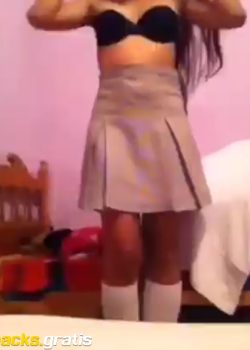 Morra Colegiala Se Deja Ver Desnudita 6