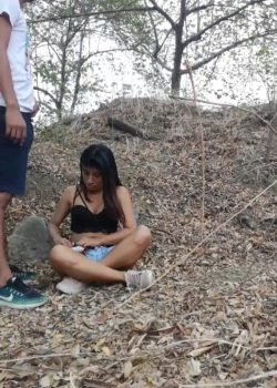Exquisita Peruana Cogida En El Monte 3