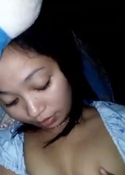 Pendeja de ricos pezones le filtran su video 7