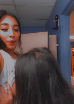 Jovencitas se calientan Con el poder de la amistad 2