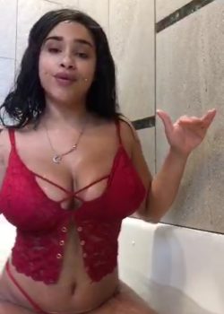 Se empieza a dar dedo en la ducha 2