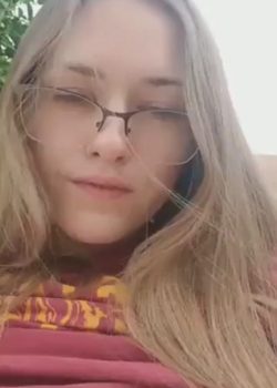 Blanquita Amateur Se Toca La Pusha En Varias Poses 4