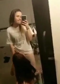 Jovencitas Cogidas Y Masturbándose 4