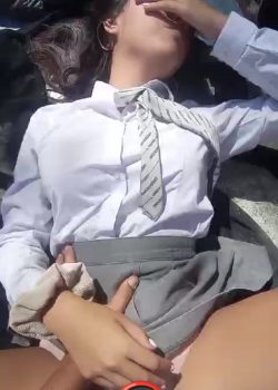 Rica estudiante tímida + Vídeo Cogiendo 4