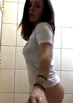 Baila sexy y Muestra su rica panocha 2